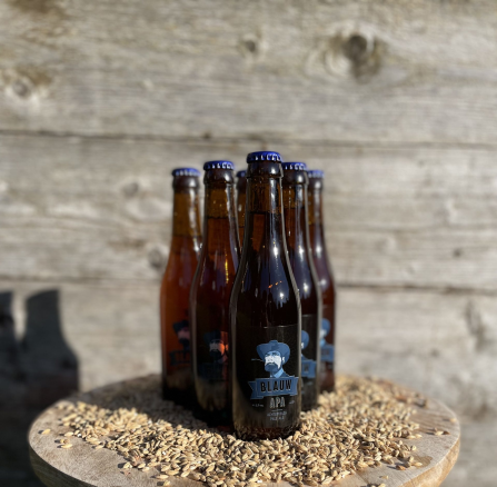 Blauw APA flesjes en mout